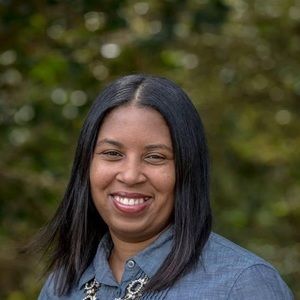 Meet your Posher, Tonya